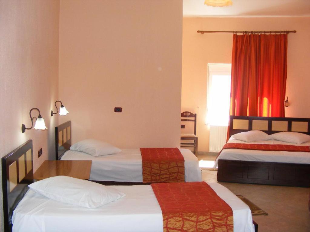 Hotel George Görice Dış mekan fotoğraf