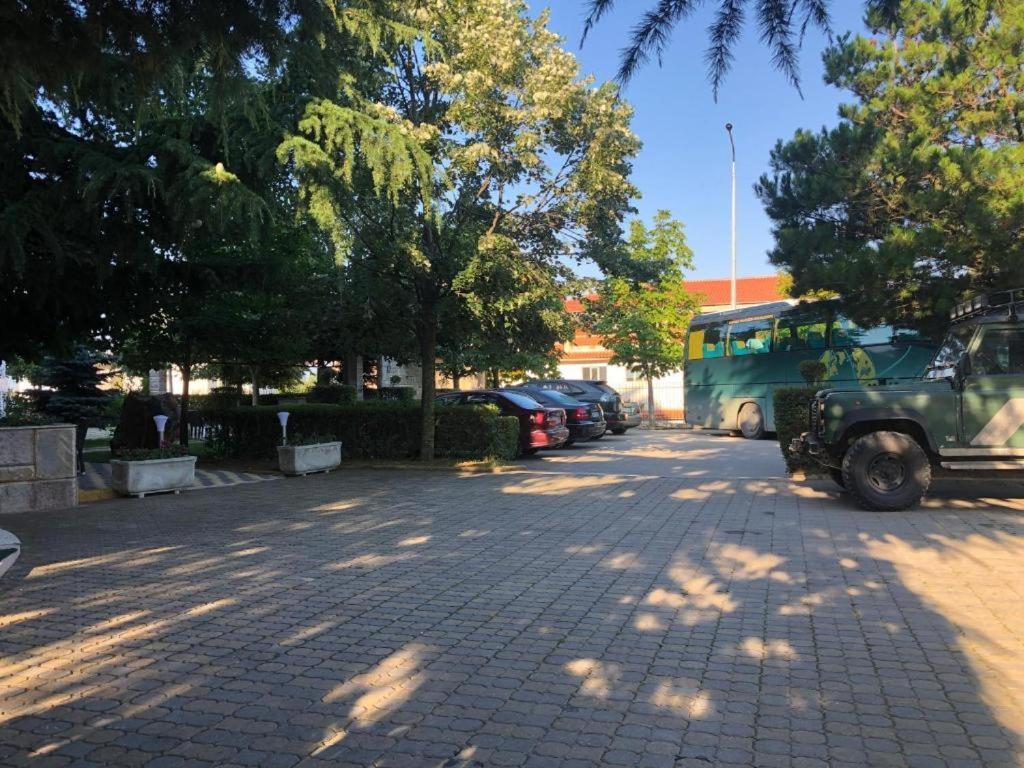 Hotel George Görice Dış mekan fotoğraf
