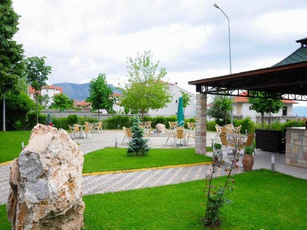Hotel George Görice Dış mekan fotoğraf